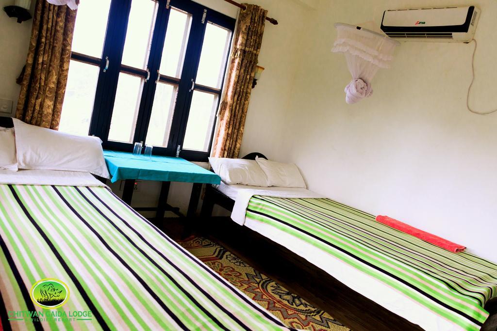 Chitwan Gaida Lodge Sauraha Kültér fotó